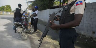 Policiers dans les rues Port-au-Prince